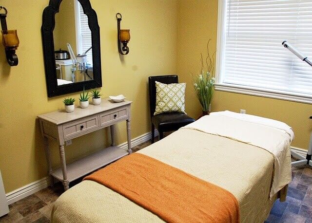 128 Salop Street WV3 0RX Relax Oasis