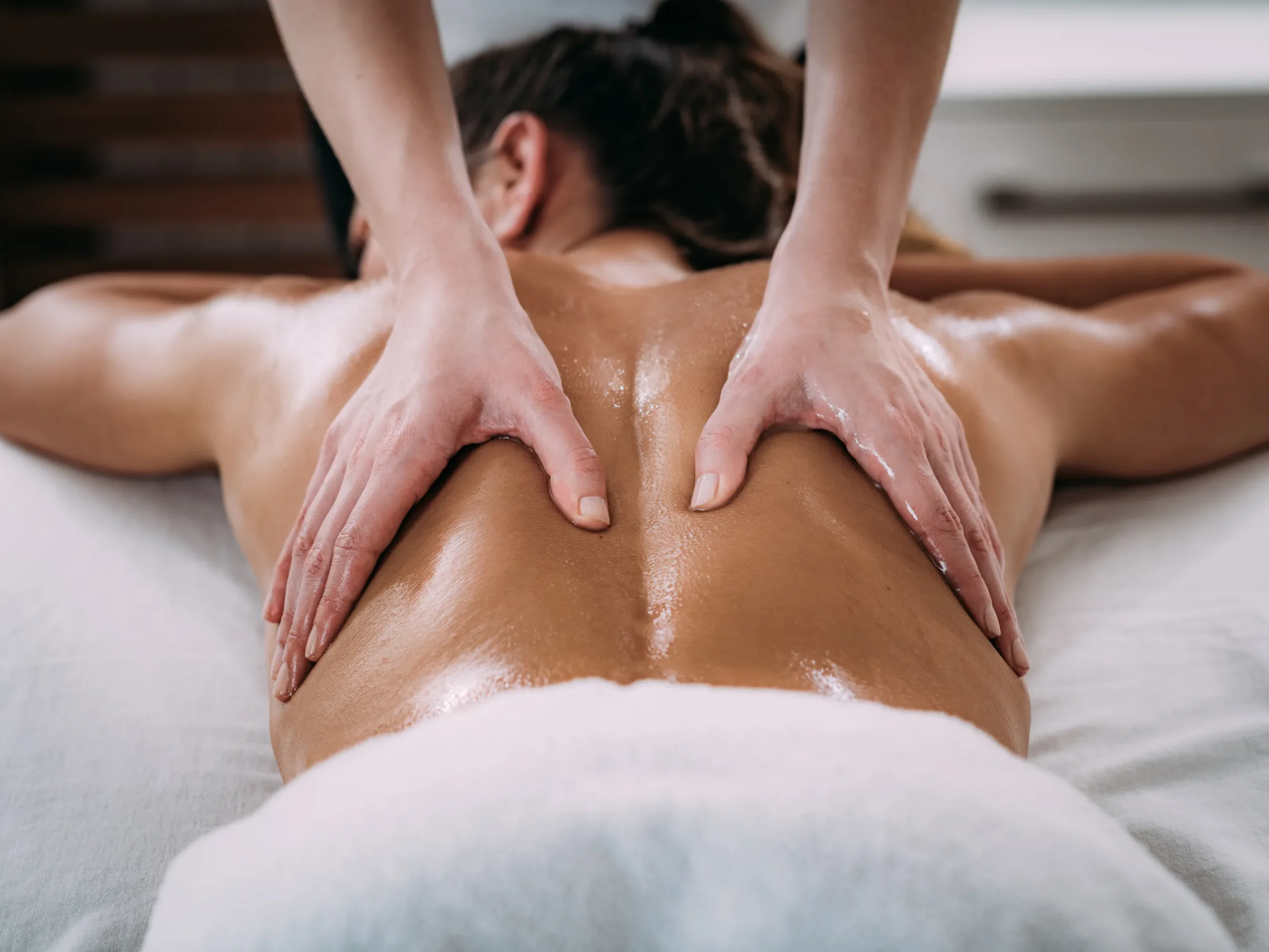 Full Body Massage In Old Street, London