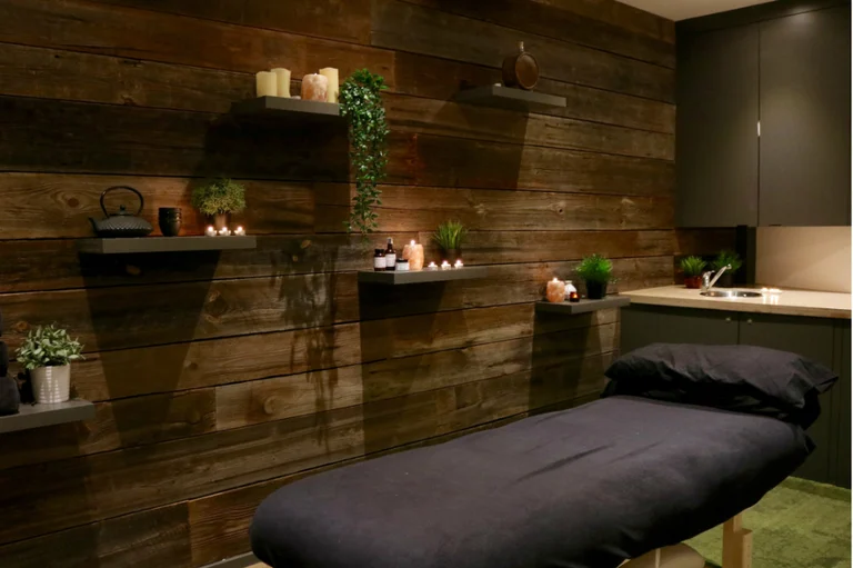 Relaxing Swedish Massage in Hayes, London