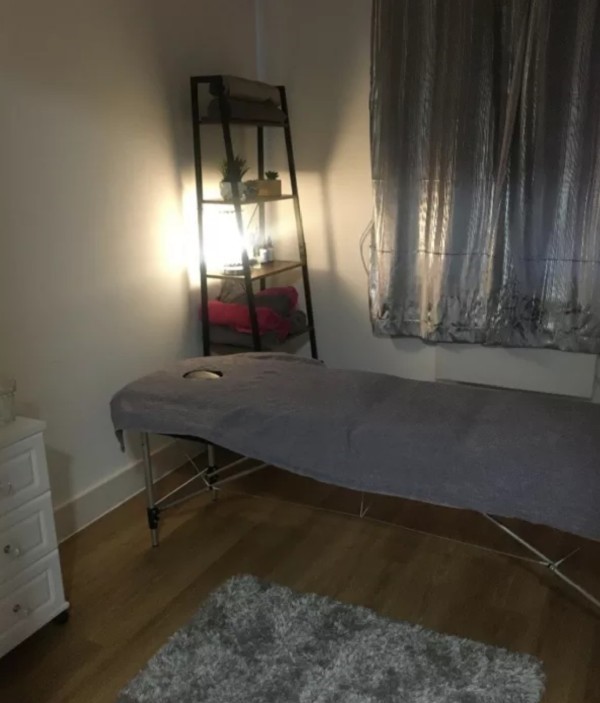 Professional Massage Therapist Deep Tissue Deep Tissue & Swedish Massage In Liverpool