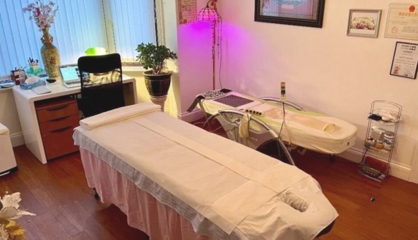 West Sussex - Lancing Red Peony Chinese Massage