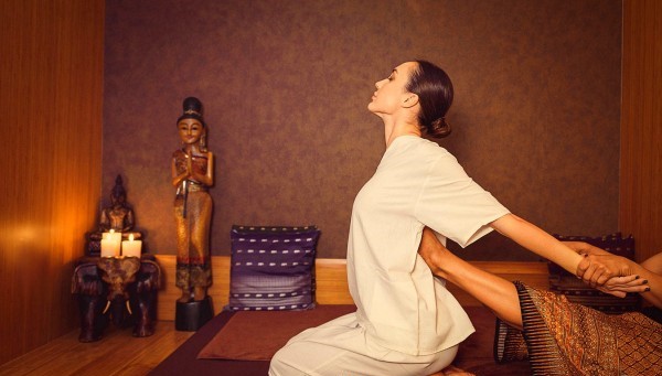 Thai Massage In Edinburgh Centre At Nina & Mai