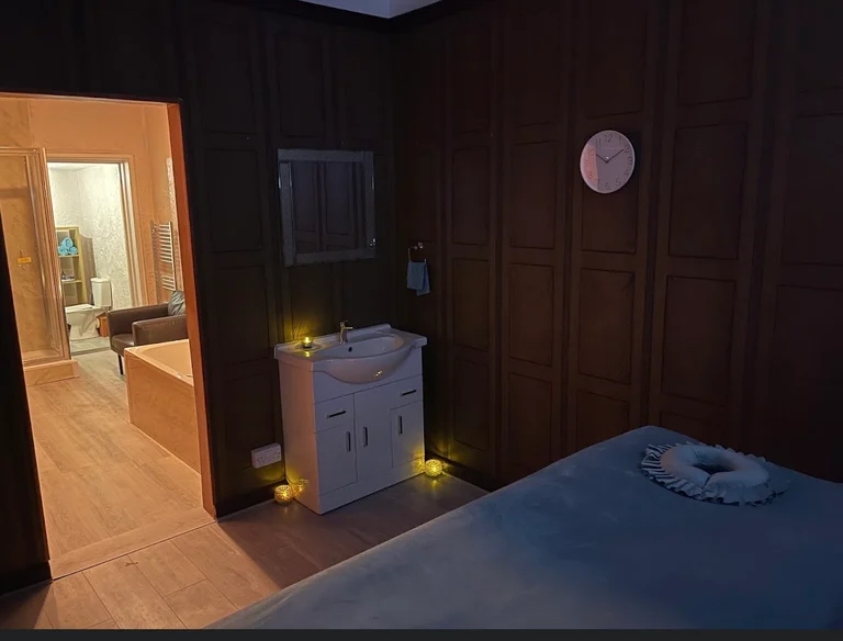 10off Cosham Chinese Bubble Bath Relaxing Massage - Hampshire