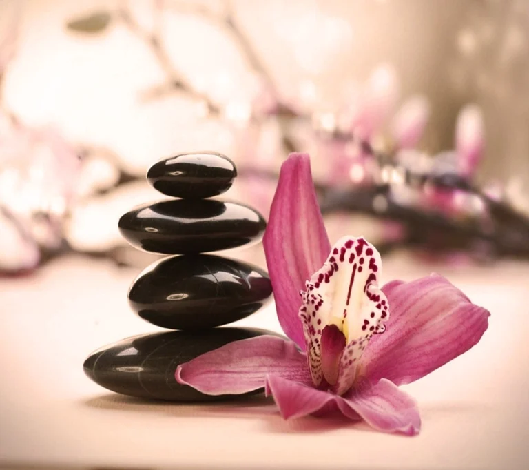 Professional Relaxing & Rejuvenating Full Body Massage - Belfast City Centre
