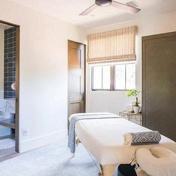 Massage Therapist Incalls & Outcall Both Gender Welcome