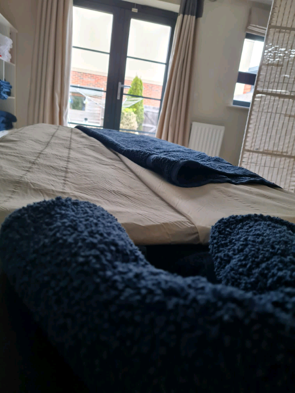 Swedish/Sports/Hot Stones Massage Near Me - £60/h - Farnborough, Hampshire