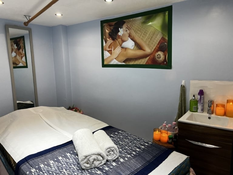 Watsana D Thai Massage Service Just Opposites Aldgate