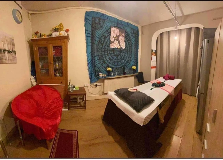 Kat Thai Massage Hillingdon, London
