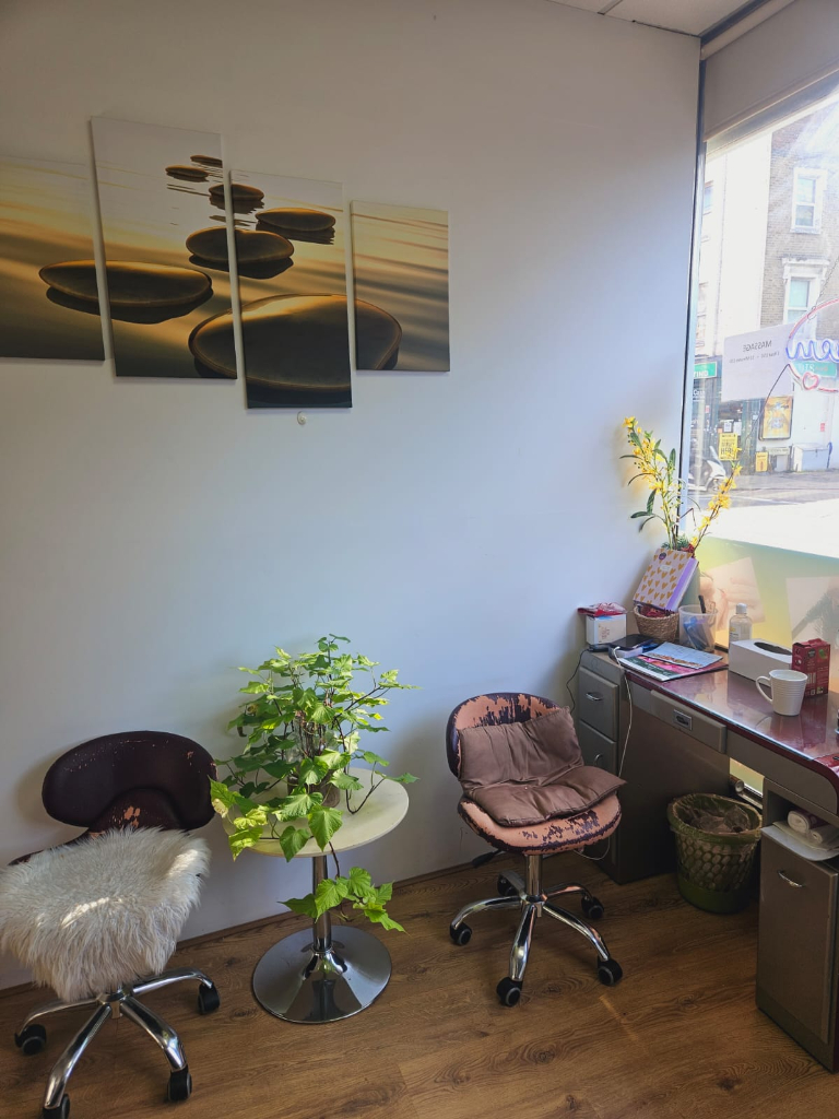 ** Asian Massage And Beauty Salon ** (Suzy 07778 296190) In Lewisham, London