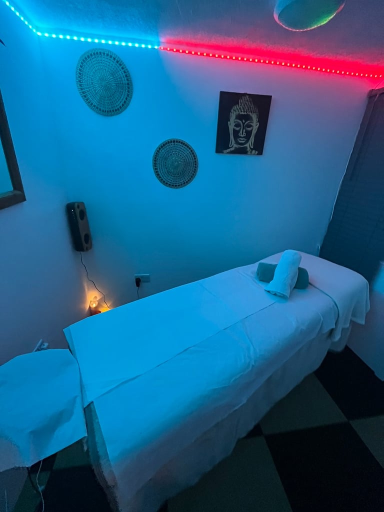 Unwind & Rejuvenate With Amelia Private Massage Therapy In Golders Green, London