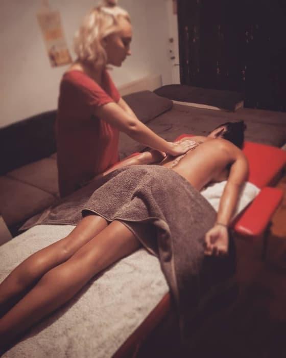 Hot Oil Therapy Massage🧖‍♀️💆