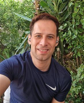 Magic Hands By A Male Therapist In Central London