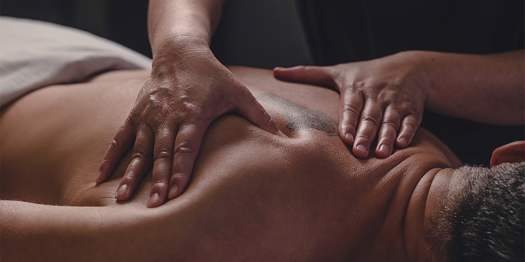 Upminster Experienced Friendly Massage, Back Parking Entrance - Hornchurch - RM11