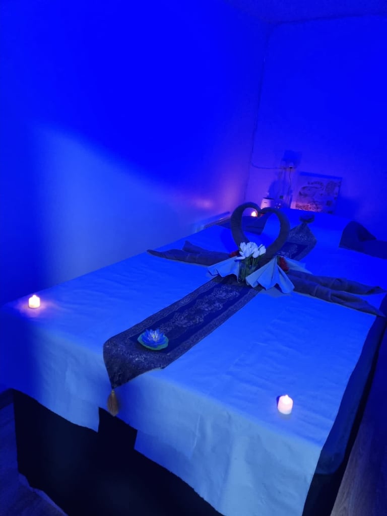 Thai Massage Hot Oil Open Till Midnight! Bradford, West Yorkshire