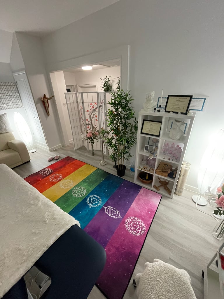 Relaxing Calming Massage, Deep Tissue Massage & Hot Stones In Ash, Kent