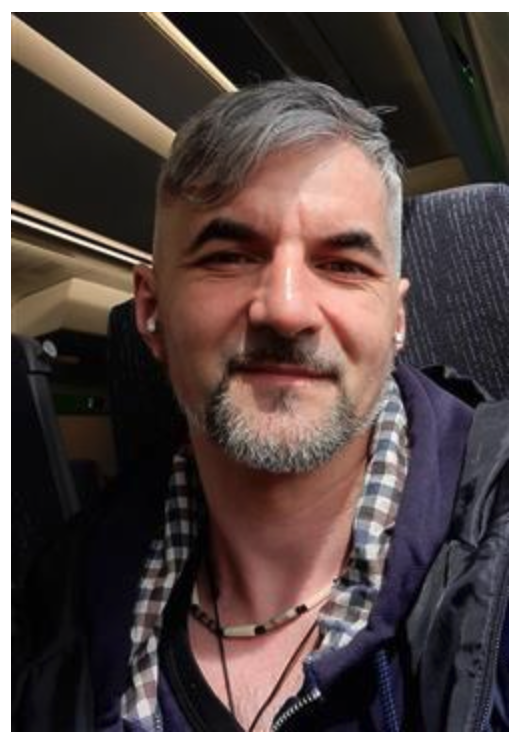 Professional Holistic Touch Massage In London