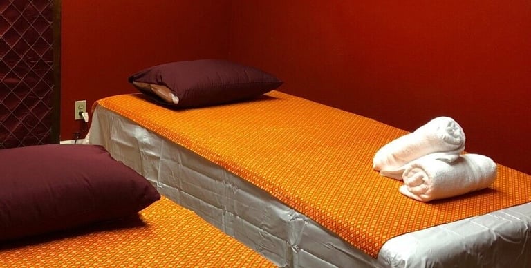 Authentic &  Relaxing Thai Massage - Enfield, London