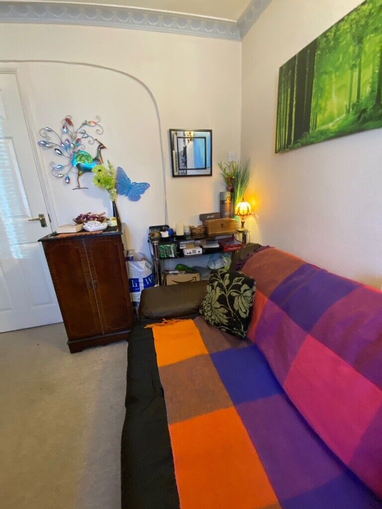 Raya Thai Hot Oil, Deep Tissue, Sport & Relaxing Massage - Maidenhead, Berkshire