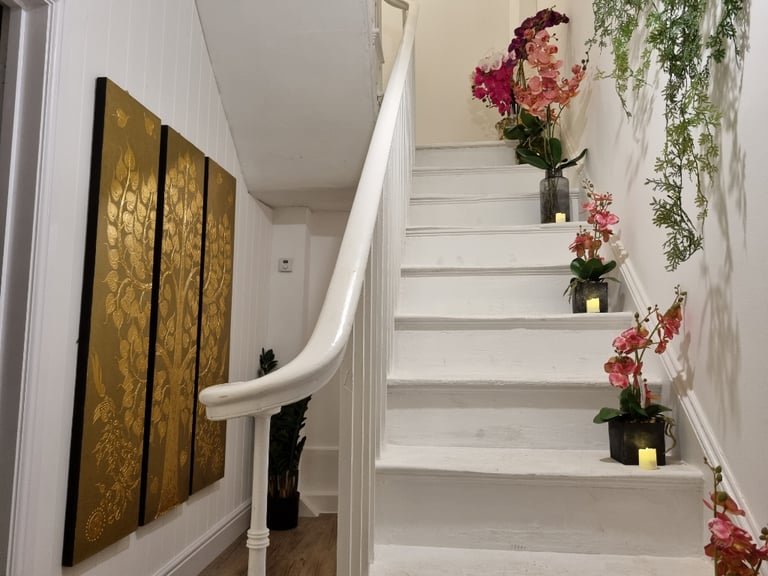 Thaiphoon Thai Massage And Spa Cheltenham, Gloucestershire