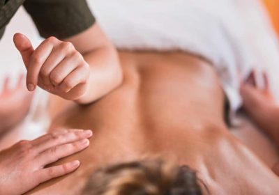 Lower-back-massage