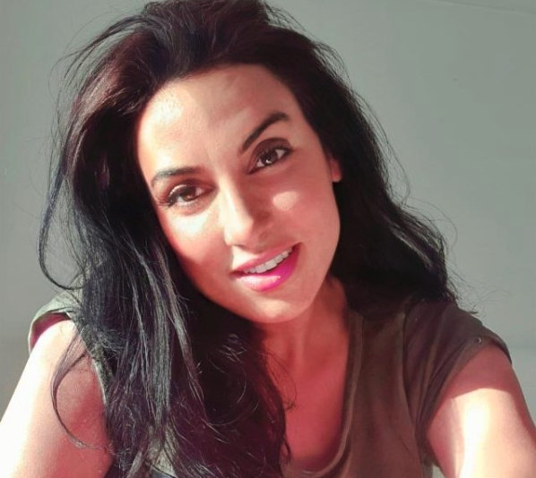 Carla - Qualified Female Massage Therapist In Southfields