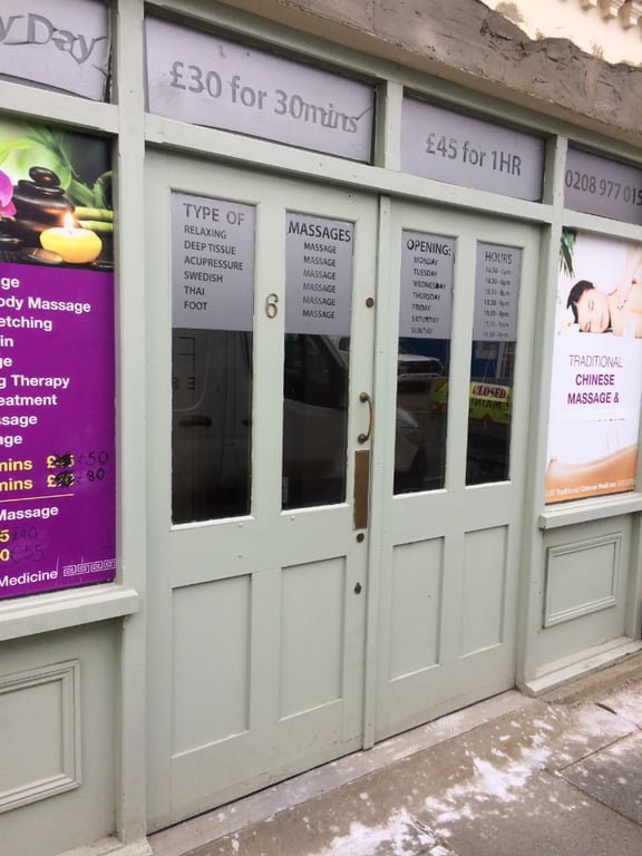 Come & Enjoy Relaxing Massage With Evergreen Health Spa In Kingston, London