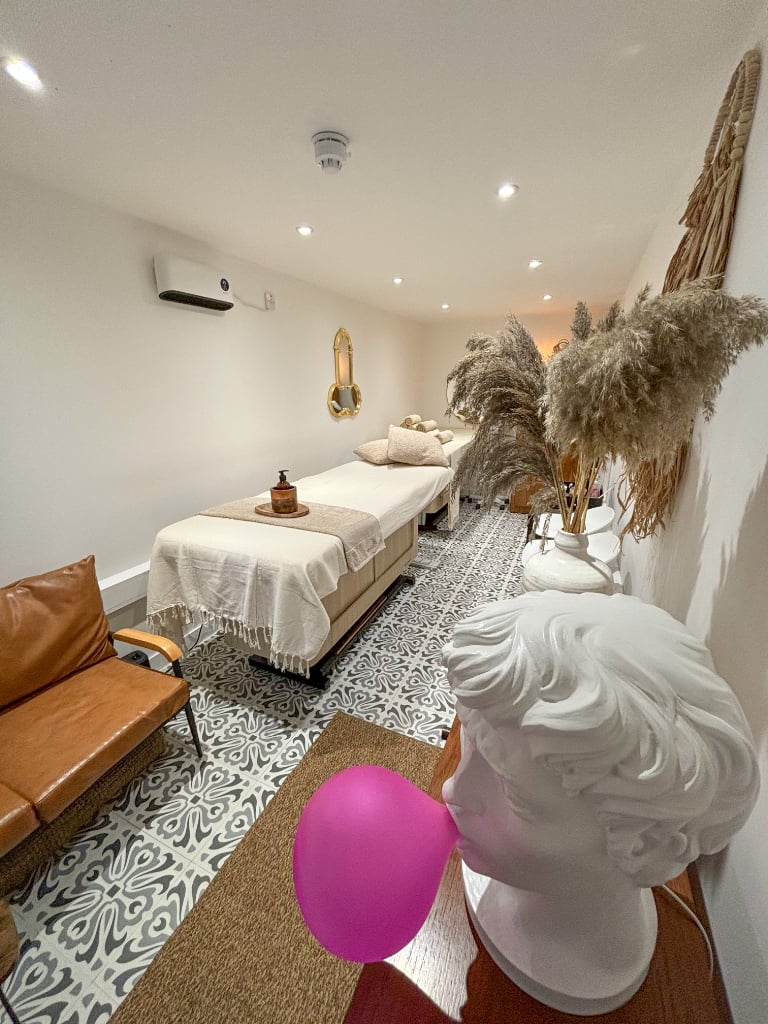 Mobile Male Massage Therapist In Hackney - Book A Session Today! Hackney, London