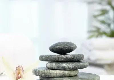 depositphotos_61611211-stock-photo-hot-stones