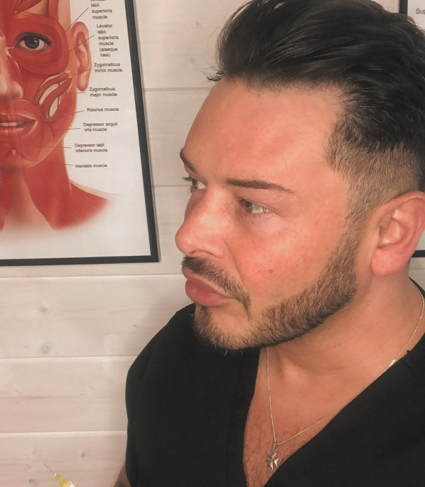 Male Massage By Lorenzo In Biggleswade