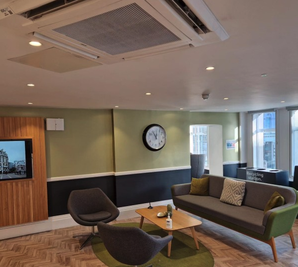 Professional Massage For Ladies Only In London