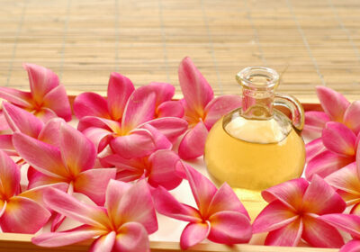 romantic-massage-flower-idea