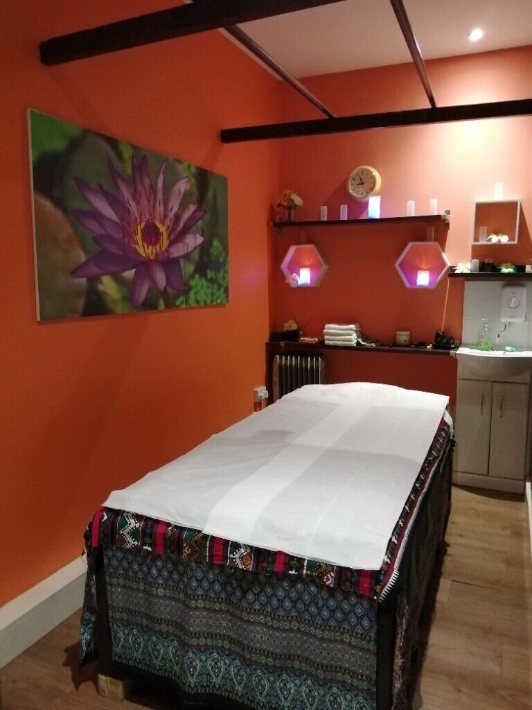 Busaba Thai Massage In Tolworth Surbiton KT6 7EH