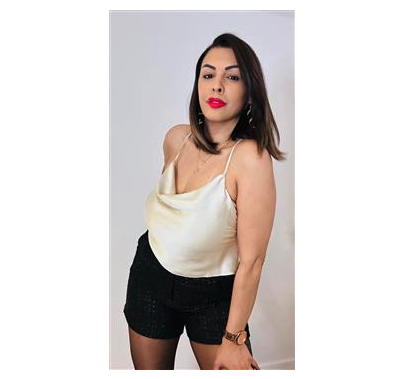 Amanda - Professional Brazilian Therapist