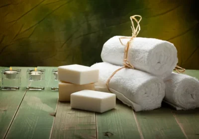 depositphotos_6554368-stock-photo-towels-and-soap