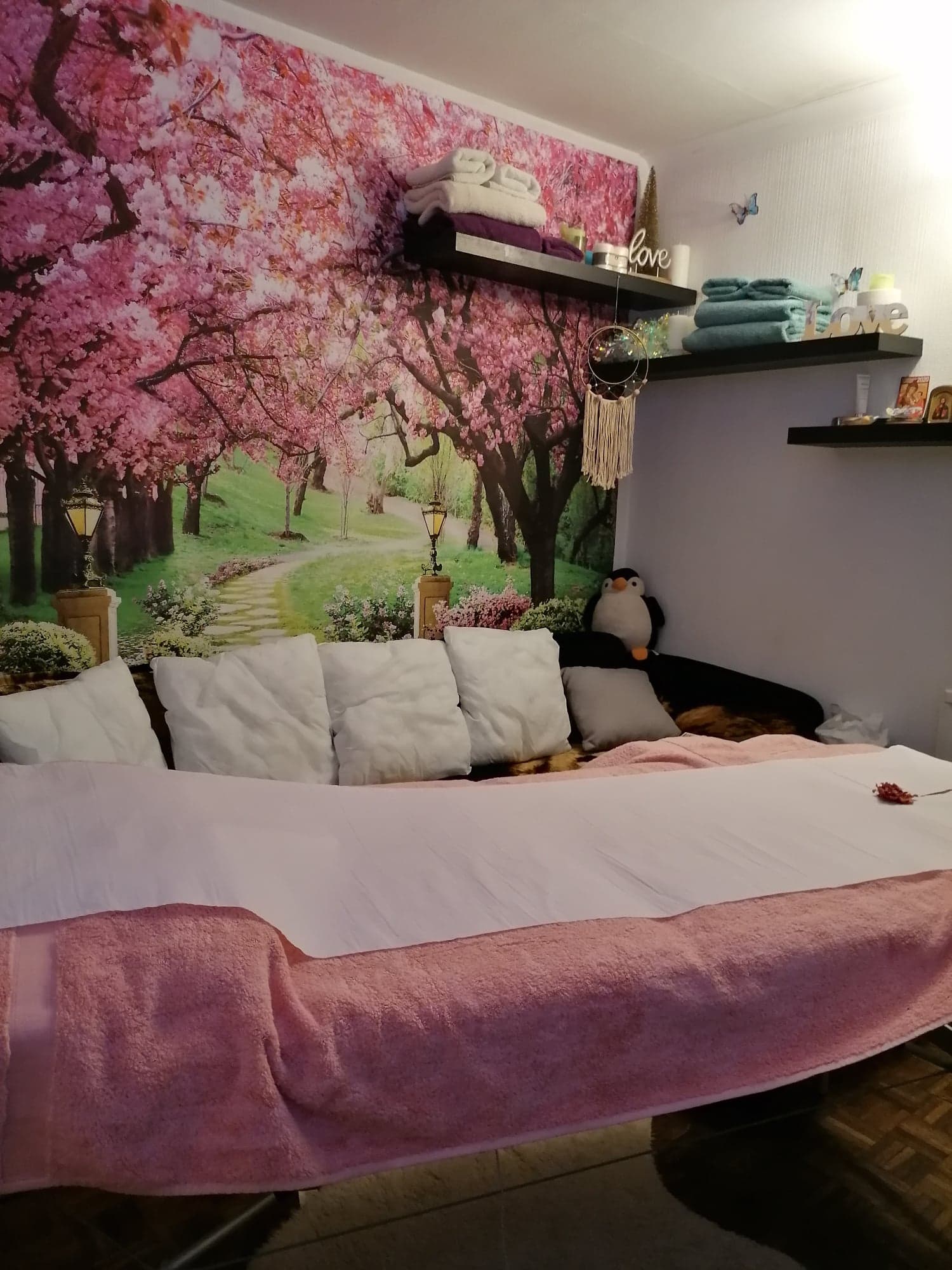 Relaxing and Therapeutic Massages