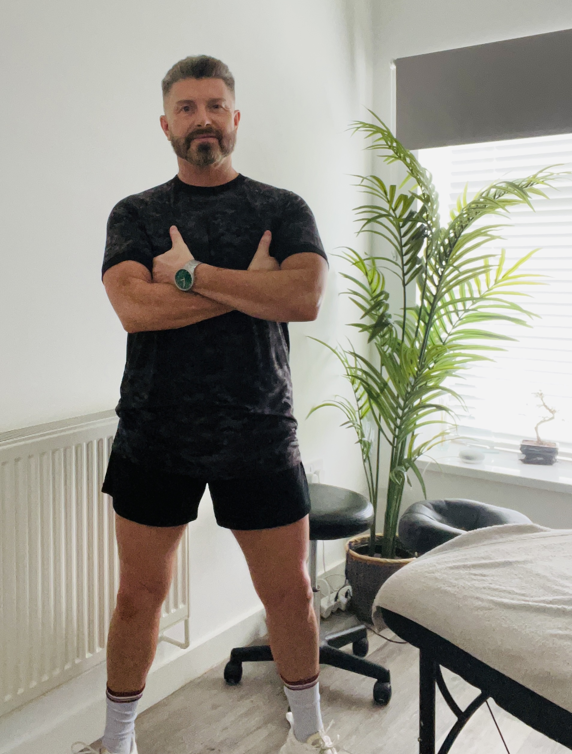 Massage For Men In Pontypridd