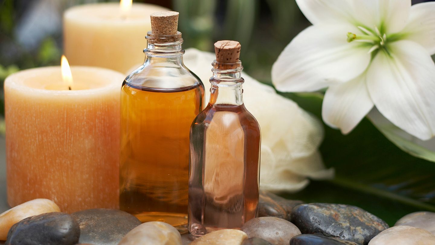 Relaxing Oily Massage Offered In NW London By Mature Black BBW