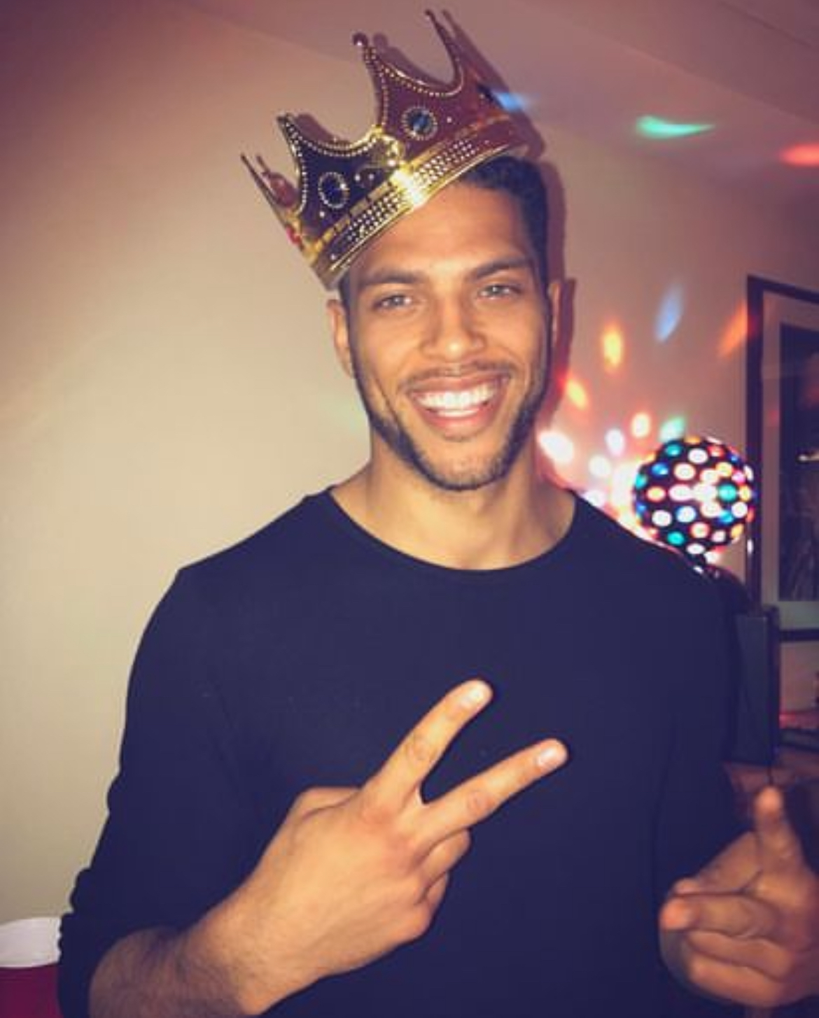 Strong Athletic Masseur | 4 Men | Treat Yourself | You Deserve it