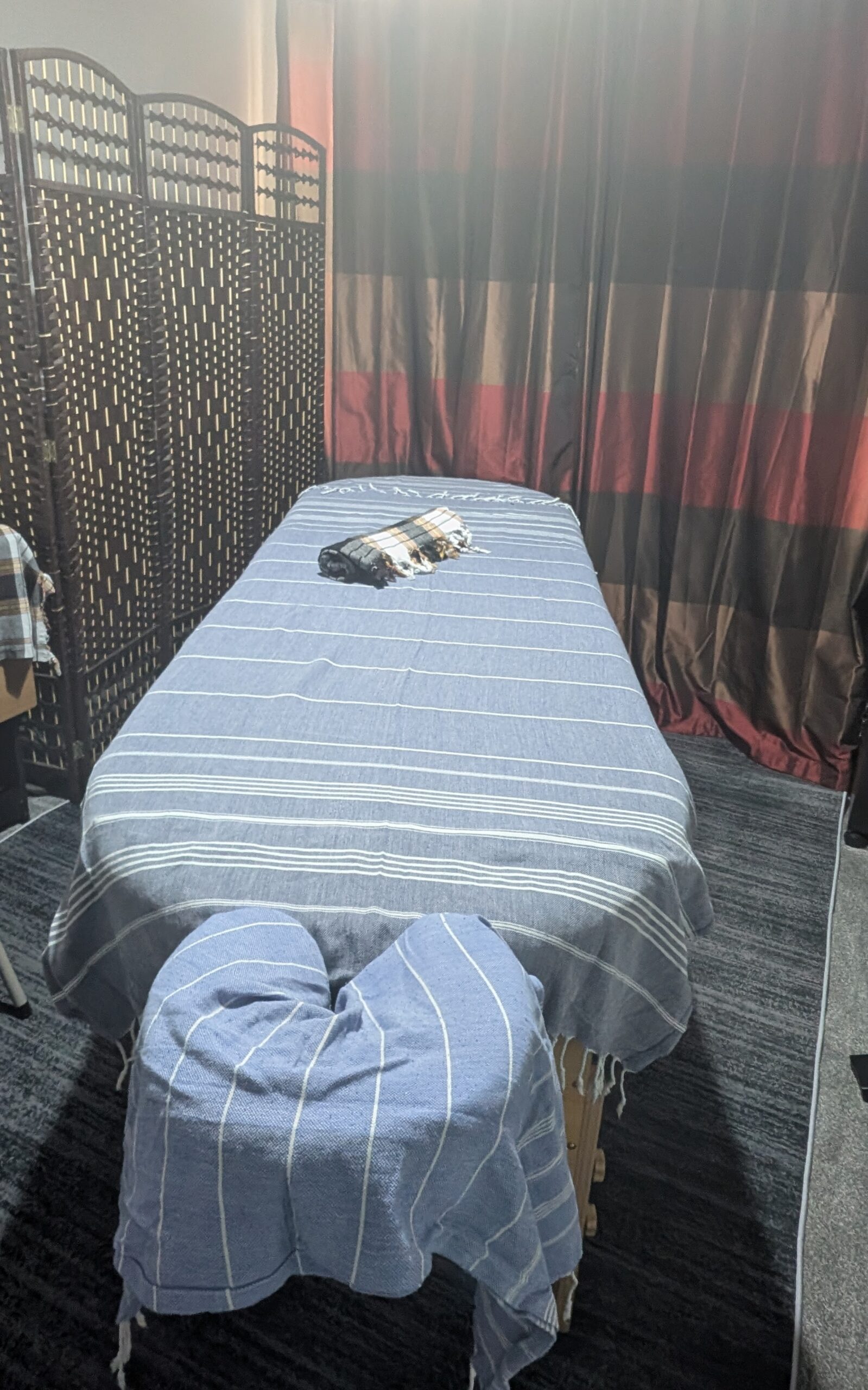 Male2Male Massage & Manscaping