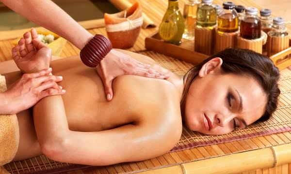 Sensual Relaxing Body Massages For Mature Women